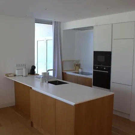 Lakes 24 Apartment *