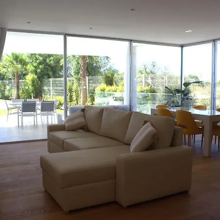 Apartment Lakes 24 *
